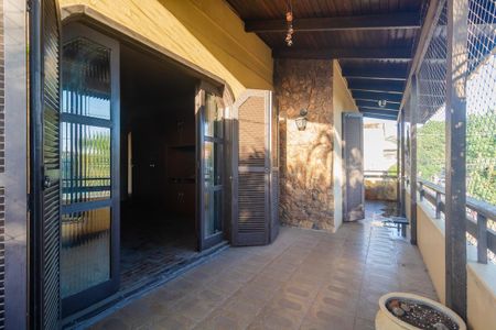 Casa à venda com 150m², 4 quartos e 4 vagas