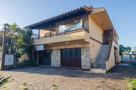 Casa à venda com 150m², 4 quartos e 4 vagas