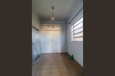 Casa à venda com 150m², 4 quartos e 4 vagas