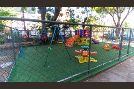 Apartamento à venda com 75m², 2 quartos e 1 vaga Apartamento à venda com 75m², 2 quartos e 1 vagaÁrea comum