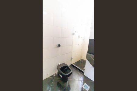 Apartamento à venda com 75m², 2 quartos e 1 vaga Apartamento à venda com 75m², 2 quartos e 1 vagaBanheiro