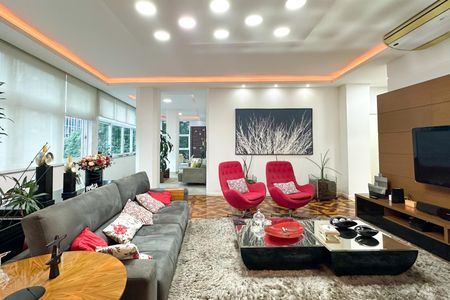 Apartamento à venda com 288m², 4 quartos e 2 vagas Apartamento à venda com 288m², 4 quartos e 2 vagasSala