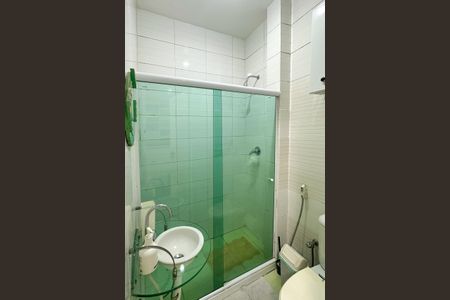 Apartamento à venda com 288m², 4 quartos e 2 vagas Apartamento à venda com 288m², 4 quartos e 2 vagasBanheiro Social