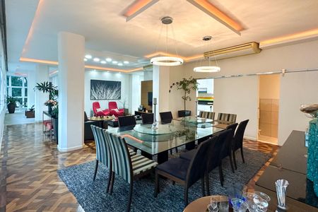 Apartamento à venda com 288m², 4 quartos e 2 vagas Apartamento à venda com 288m², 4 quartos e 2 vagasSala