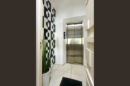 Apartamento à venda com 288m², 4 quartos e 2 vagas Apartamento à venda com 288m², 4 quartos e 2 vagasÁrea comum