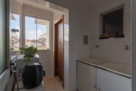 Apartamento à venda com 175m², 3 quartos e 2 vagas Apartamento à venda com 175m², 3 quartos e 2 vagasÁrea de Serviço