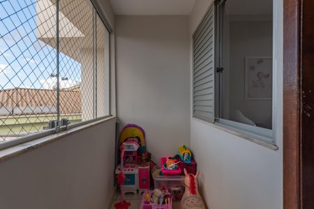 Apartamento à venda com 175m², 3 quartos e 2 vagas Apartamento à venda com 175m², 3 quartos e 2 vagasVaranda - Quarto 2