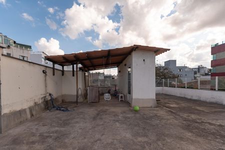 Apartamento à venda com 175m², 3 quartos e 2 vagas Apartamento à venda com 175m², 3 quartos e 2 vagasCobertura