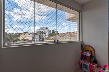 Apartamento à venda com 175m², 3 quartos e 2 vagas Apartamento à venda com 175m², 3 quartos e 2 vagasVaranda - Quarto 2