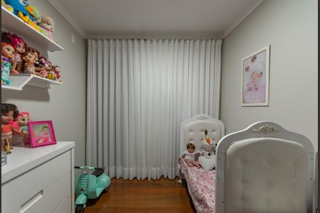 Apartamento à venda com 175m², 3 quartos e 2 vagas Apartamento à venda com 175m², 3 quartos e 2 vagasQuarto 2