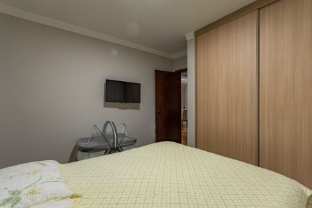 Apartamento à venda com 175m², 3 quartos e 2 vagas Apartamento à venda com 175m², 3 quartos e 2 vagasSuíte