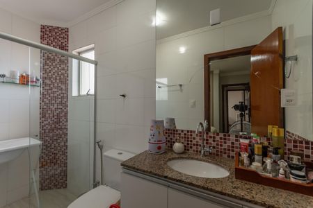 Apartamento à venda com 175m², 3 quartos e 2 vagas Apartamento à venda com 175m², 3 quartos e 2 vagasBanheiro Suíte