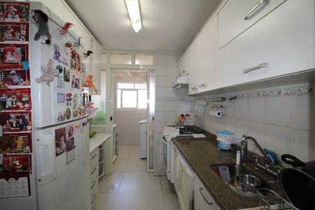 Apartamento à venda com 70m², 2 quartos e 2 vagasCozinha