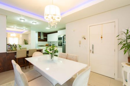 Apartamento à venda com 156m², 3 quartos e 2 vagas Apartamento à venda com 156m², 3 quartos e 2 vagasCozinha