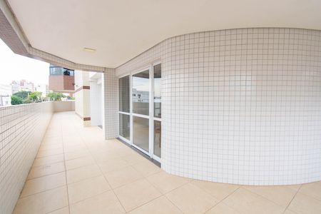 Apartamento à venda com 156m², 3 quartos e 2 vagas Apartamento à venda com 156m², 3 quartos e 2 vagasÁrea comum