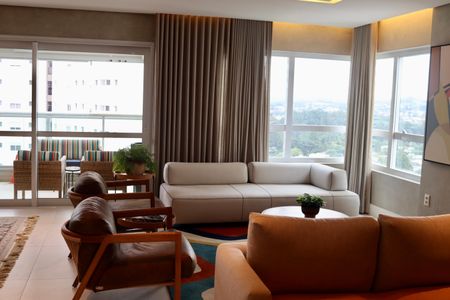 Apartamento à venda com 200m², 4 quartos e 3 vagas Apartamento à venda com 200m², 4 quartos e 3 vagasSala