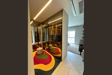 Apartamento à venda com 200m², 4 quartos e 3 vagas Apartamento à venda com 200m², 4 quartos e 3 vagasCloset da suíte 1
