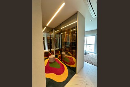 Apartamento à venda com 200m², 4 quartos e 3 vagas Apartamento à venda com 200m², 4 quartos e 3 vagasCloset da suíte 1