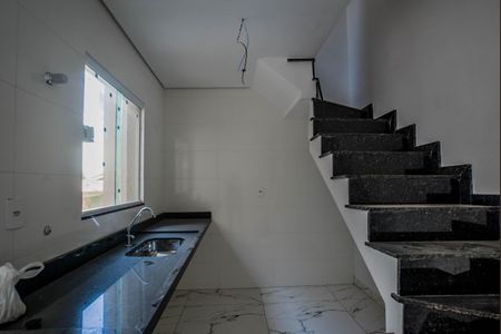 Apartamento à venda com 92m², 2 quartos e 1 vagaCozinha