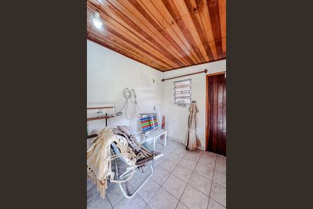 Casa à venda com 240m², 4 quartos e 2 vagasQuarto de Serviço