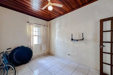 Casa à venda com 240m², 4 quartos e 2 vagasQuarto 1