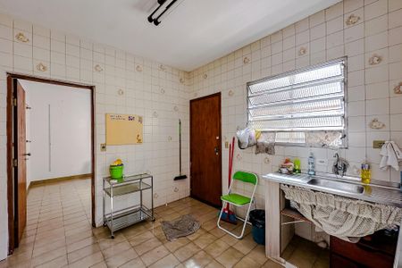 Casa à venda com 240m², 4 quartos e 2 vagasCasa 2 - Cozinha 
