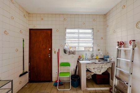 Casa à venda com 240m², 4 quartos e 2 vagasCasa 2 - Cozinha 