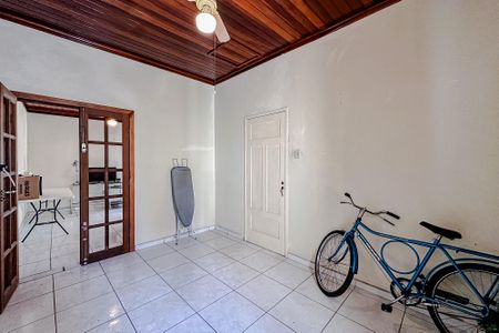 Casa à venda com 240m², 4 quartos e 2 vagasQuarto 1