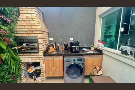 Apartamento à venda com 80m², 3 quartos e 2 vagasÁrea de Serviço