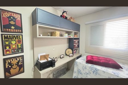 Apartamento à venda com 80m², 3 quartos e 2 vagasQuarto 2