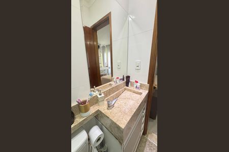 Apartamento à venda com 80m², 3 quartos e 2 vagasBanheiro da Suíte