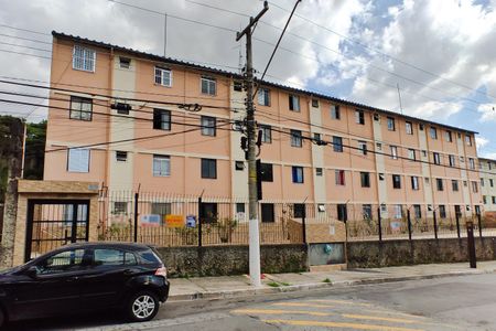 Apartamento à venda com 50m², 2 quartos e 1 vaga Apartamento à venda com 50m², 2 quartos e 1 vagaFachada + Placa