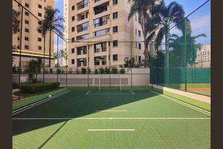 Apartamento à venda com 151m², 3 quartos e 3 vagas Apartamento à venda com 151m², 3 quartos e 3 vagasÁrea comum - Quadra