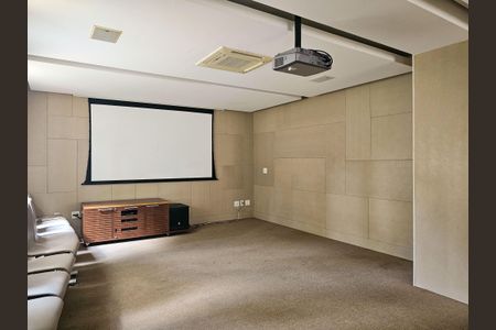 Apartamento à venda com 151m², 3 quartos e 3 vagas Apartamento à venda com 151m², 3 quartos e 3 vagasÁrea comum - Cinema