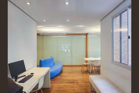 Apartamento à venda com 151m², 3 quartos e 3 vagas Apartamento à venda com 151m², 3 quartos e 3 vagasÁrea comum - CoWorking