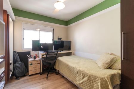 Apartamento à venda com 151m², 3 quartos e 3 vagas Apartamento à venda com 151m², 3 quartos e 3 vagasSuíte 2