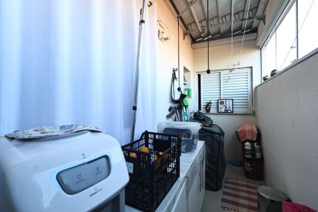 Apartamento à venda com 59m², 2 quartos e 1 vagaÁrea de Serviço