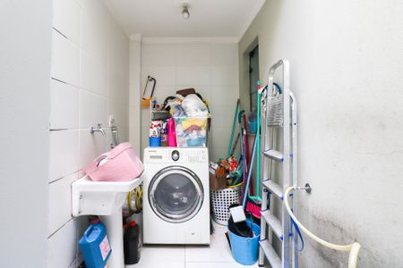 Casa de condomínio à venda com 114m², 2 quartos e 2 vagasÁrea de Serviço