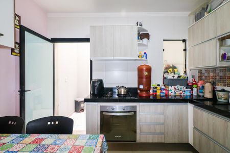 Casa de condomínio à venda com 114m², 2 quartos e 2 vagasCozinha