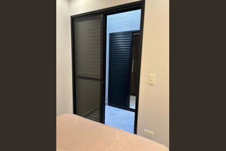 Casa à venda com 180m², 3 quartos e 3 vagas Casa à venda com 180m², 3 quartos e 3 vagasQuarto 3