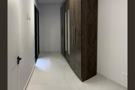 Casa à venda com 180m², 3 quartos e 3 vagas Casa à venda com 180m², 3 quartos e 3 vagasQuarto 2