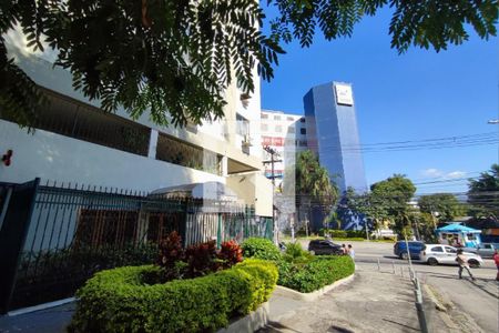 Apartamento à venda com 42m², 1 quarto e 1 vaga Apartamento à venda com 42m², 1 quarto e 1 vagaFachada