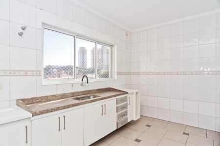 Casa à venda com 209m², 3 quartos e 3 vagas Casa à venda com 209m², 3 quartos e 3 vagasCozinha