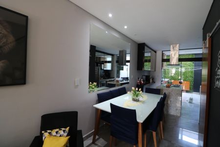 Casa à venda com 100m², 3 quartos e 2 vagasSala de Jantar