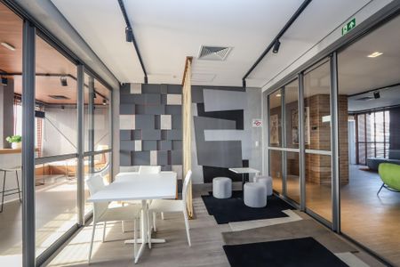 Studio para alugar com 39m², 1 quarto e 1 vaga Studio para alugar com 39m², 1 quarto e 1 vagaCoworking