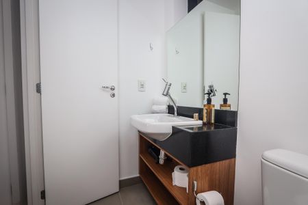 Studio para alugar com 39m², 1 quarto e 1 vaga Studio para alugar com 39m², 1 quarto e 1 vagaBanheiro