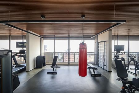 Studio para alugar com 39m², 1 quarto e 1 vaga Studio para alugar com 39m², 1 quarto e 1 vagaÁrea comum - Academia