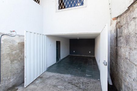 Casa à venda com 450m², 2 quartos e 5 vagasGaragem