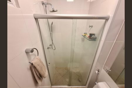 Apartamento à venda com 128m², 3 quartos e sem vaga Apartamento à venda com 128m², 3 quartos e sem vagaBanheiro