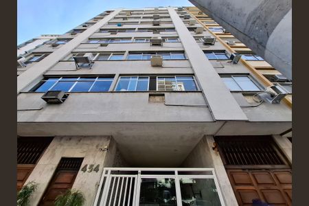 Apartamento à venda com 128m², 3 quartos e sem vaga Apartamento à venda com 128m², 3 quartos e sem vagaFachada
